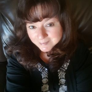 Meet your Posher, Inesita